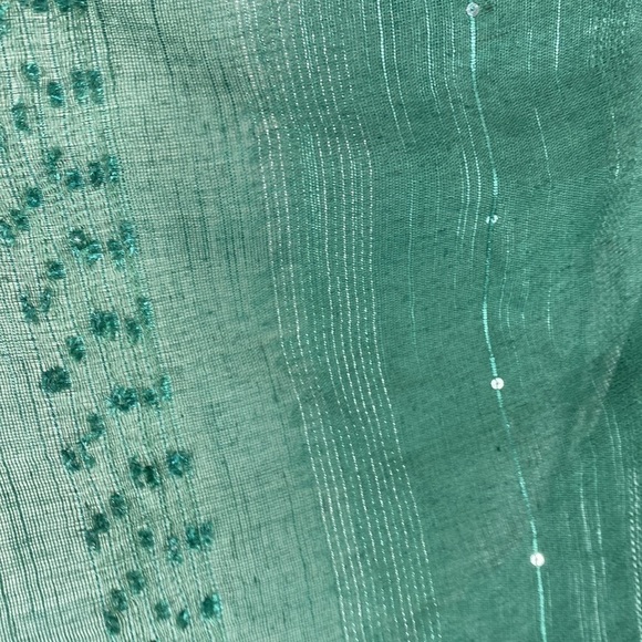 Steve Madden green ombré sequin square scarf wrap NWT - Picture 3 of 5